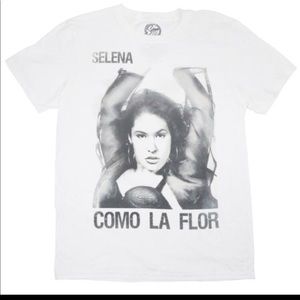Selena Como La Flor Graphic Tee Shirt